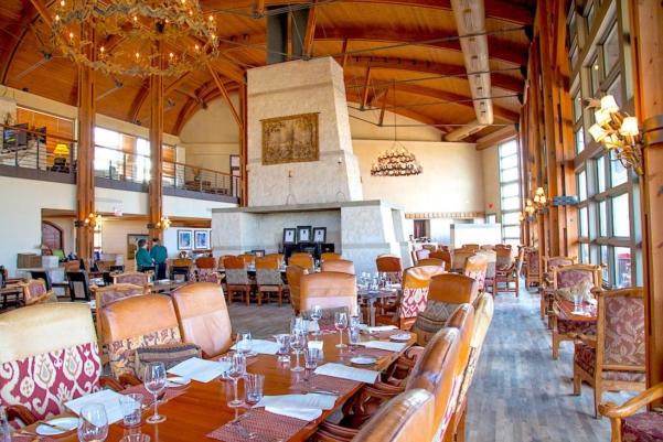 Dining Room at Rough Creek Lodge